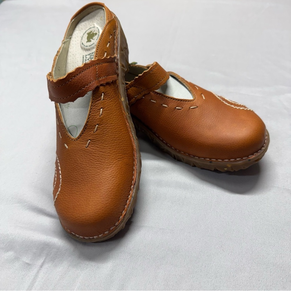 NWT El Naturalista Women’s Brown Leather Slip-On Clogs Size 10 - Picture 11 of 13